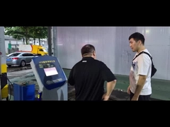 Πελάτης της Κιργιζίας επισκέπτεται το Cartesykj για επιθεώρηση του έργου δυναμομέτρου σασί βαρέων οχημάτων