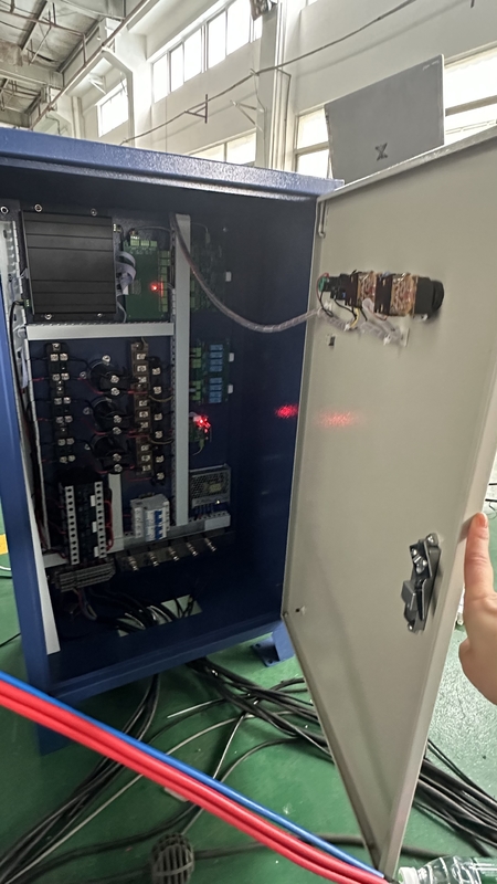 CTDCG-15 Αυτοκίνητο Αυτοκίνητο Τρεις άξονες έξι ρόλους Οχήμα Τάξι Δυναμόμετρος Δυναμόμετρος ίππων