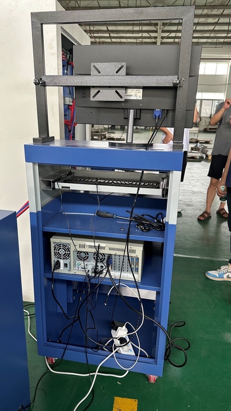 CTDCG-15 Αυτοκίνητο Αυτοκίνητο Τρεις άξονες έξι ρόλους Οχήμα Τάξι Δυναμόμετρος Δυναμόμετρος ίππων