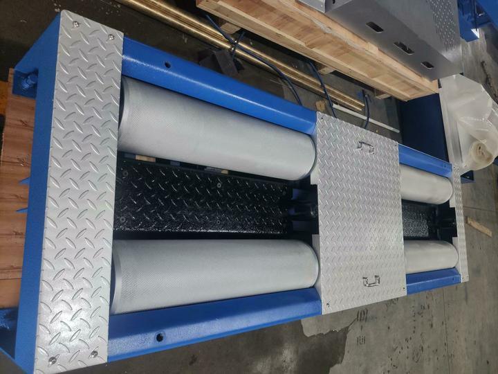 Εγκατάσταση 15T Αυτοκίνητο CTCS-15A Δοκιμαστής ταχύμετρου οχήματος για φορτηγά Αυτοκίνητα Εξοπλισμός επιθεώρησης οχημάτων