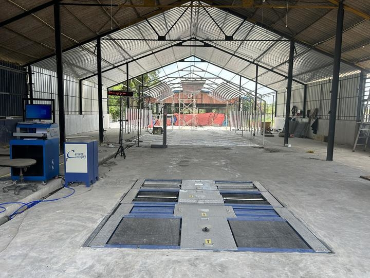 Δοκιμαστής πέδησης κυλίνδρων 5in1 Δοκιμαστής ανάρτησης Δοκιμαστής φορτίου άξονα Δύο πλάκες πλευρικής ολίσθησης Δοκιμαστής προβολέα ταχύμετρου