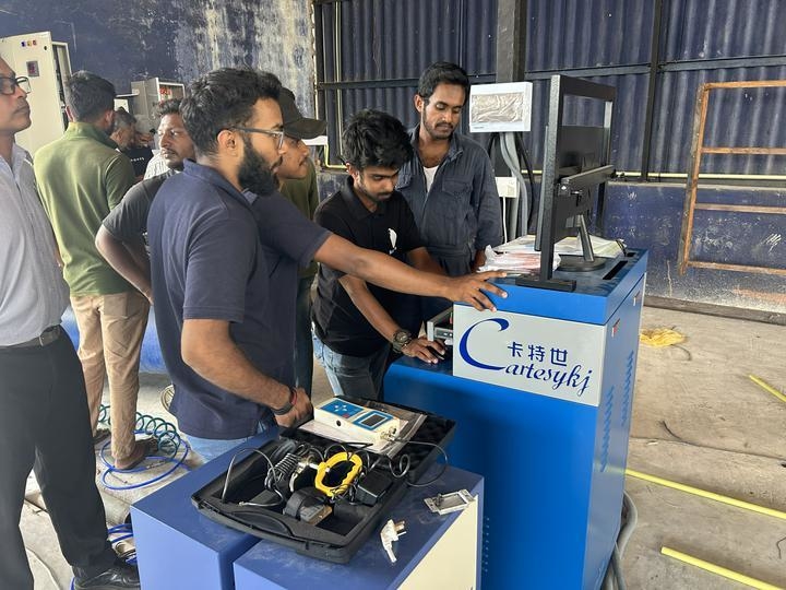 Δοκιμαστής πέδησης κυλίνδρων 5in1 Δοκιμαστής ανάρτησης Δοκιμαστής φορτίου άξονα Δύο πλάκες πλευρικής ολίσθησης Δοκιμαστής προβολέα ταχύμετρου