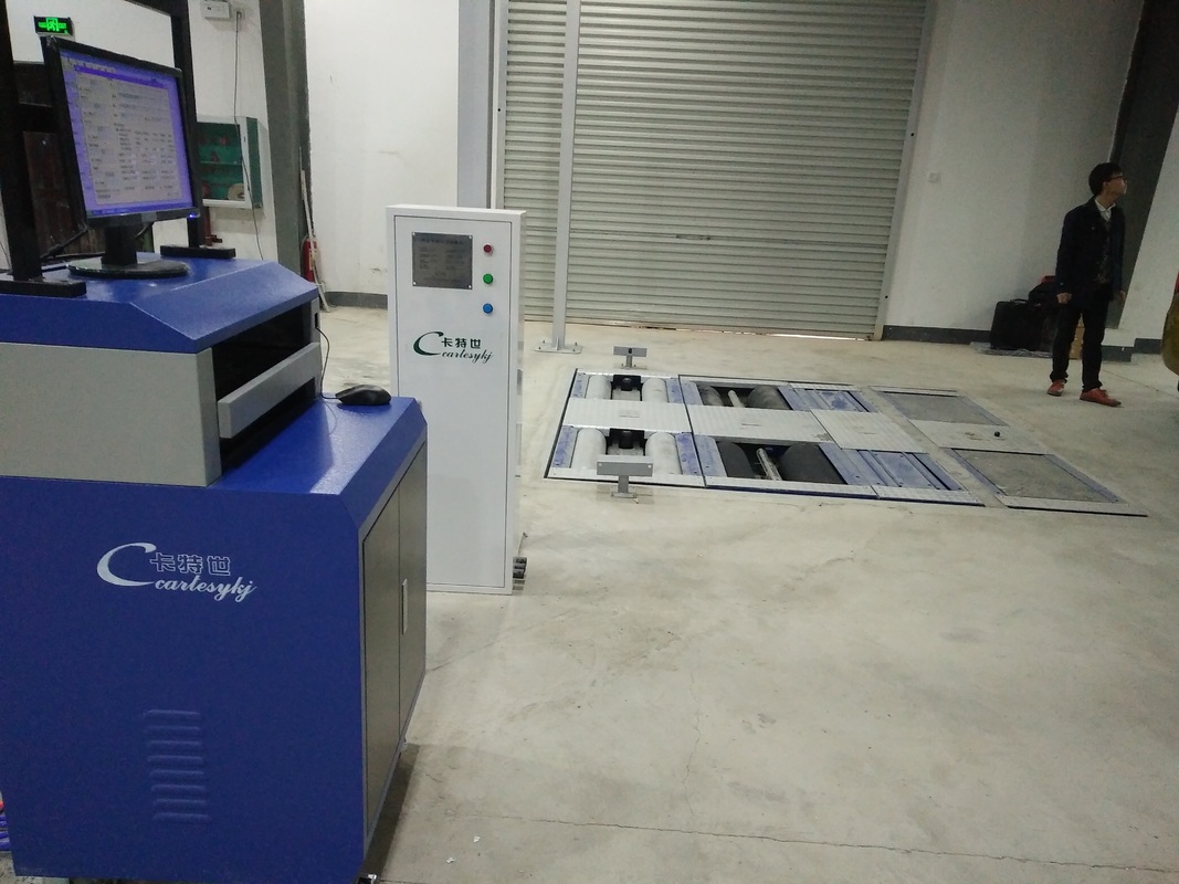 Δοκιμαστής πέδησης κυλίνδρων 5 σε 1 με μέγιστο φορτίο άξονα 4000 kg, διπλή πλευρική γλιστρίωση πλάκας και υπολογιστή βιομηχανικού ελέγχου για γραμμή δοκιμής οχημάτων